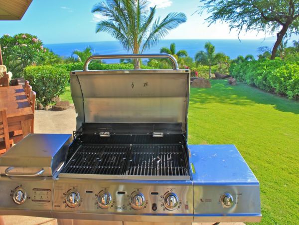Lahaina Vacation Rental Home Ocean Views Sleeps 11 Guests