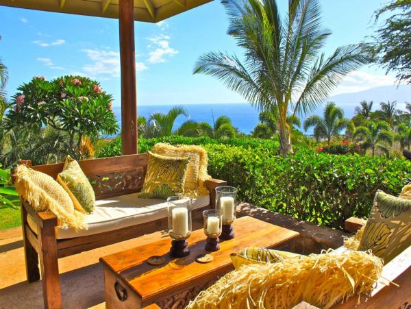 Lahaina Vacation Rental Home Ocean Views Sleeps 11 Guests