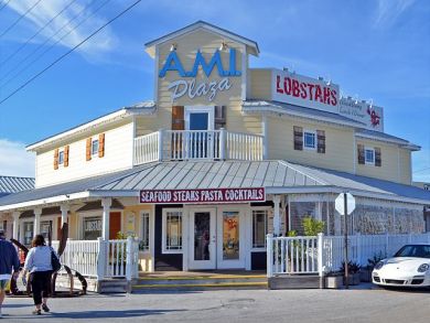 Two Bedroom Remodeled Holmes Beach Vacation Cottage Sleeps 4