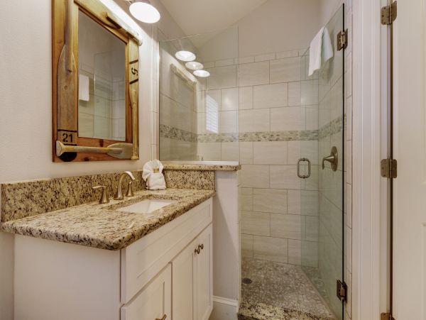 Four Bedroom Luxury Vacation Pool Home In Holmes Beach