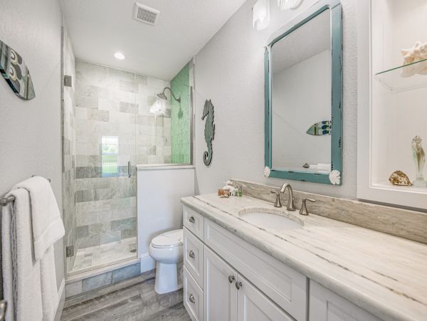 Magnificent Anna Maria Island Pool Home - Your Perfect Getaway