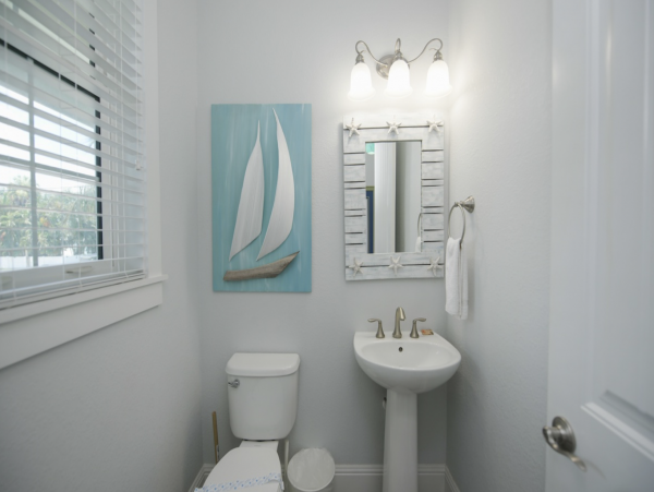 Magnificent Anna Maria Island Pool Home - Your Perfect Getaway