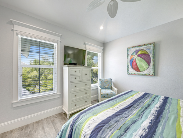 Magnificent Anna Maria Island Pool Home - Your Perfect Getaway