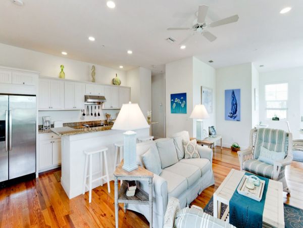 Pine Avenue Vacation Rental Top Anna Maria Location.