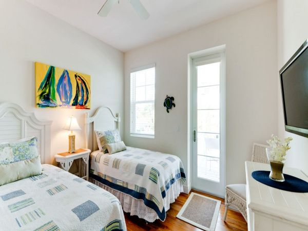Pine Avenue Vacation Rental Top Anna Maria Location.