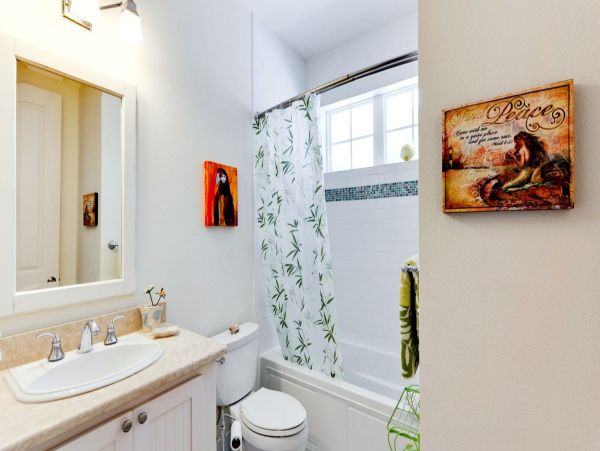 Pine Avenue Vacation Rental Top Anna Maria Location.