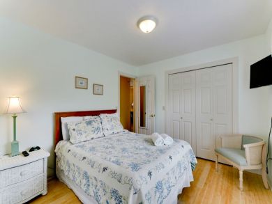 Duplex Home with a Private Pool and a Short Walk to Beach