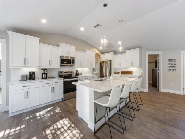Anna Maria 4 Bedroom Vacation Home Close to the Beach