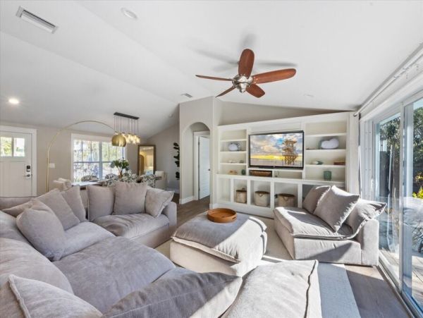 Anna Maria 4 Bedroom Vacation Home Close to the Beach