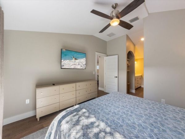 Anna Maria 4 Bedroom Vacation Home Close to the Beach