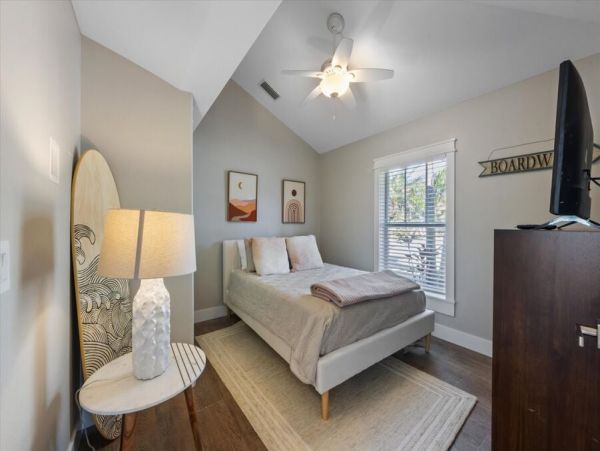 Anna Maria 4 Bedroom Vacation Home Close to the Beach