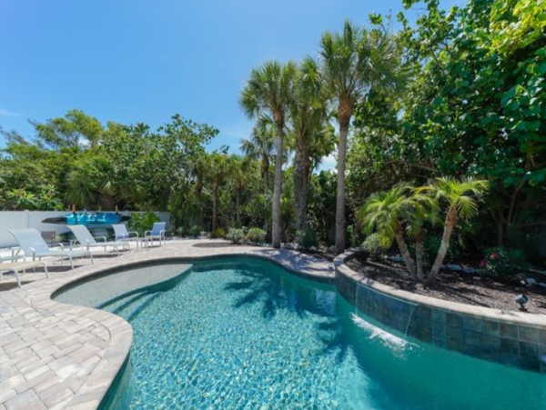 Anna Maria Island Vacation Rental with Three Bedrooms