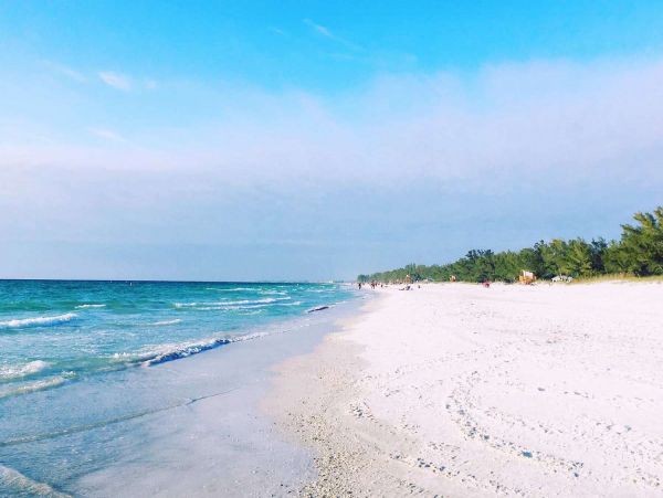 Anna Maria Island Vacation Rental with Three Bedrooms