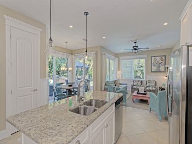 Kitchen & Living Area