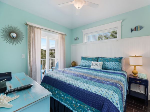 Stunning Four Bedroom Luxury Vacation Rental in Anna Maria