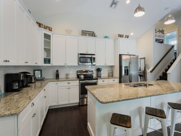 Stunning Four Bedroom Luxury Vacation Rental in Anna Maria