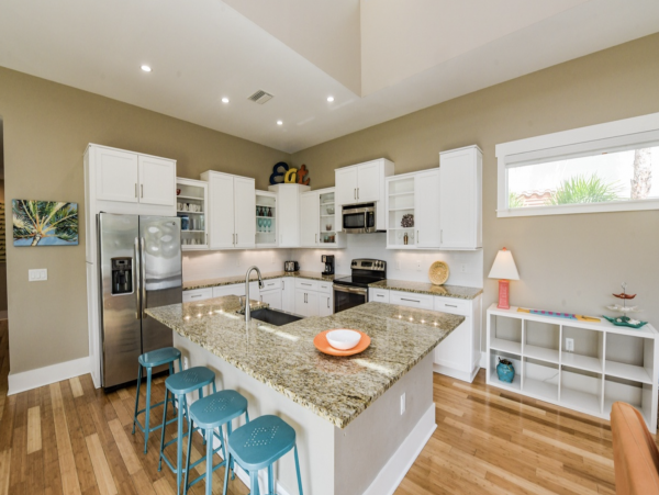 Anna Maria Island Six Bedrooms Walk to Beach Home Sleeps 14