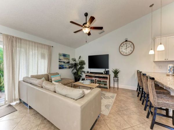 Anna Maria Island Vacation Home with Pool & Spa Four Bedrooms