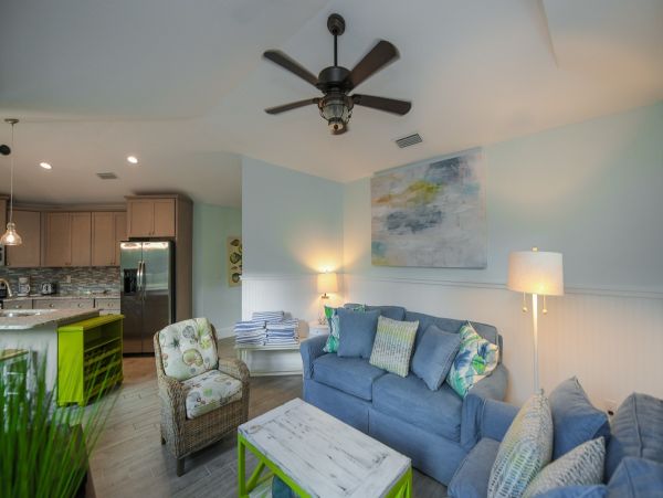 Luxury 5 Bedroom Anna Maria Island Short Walk to Beach
