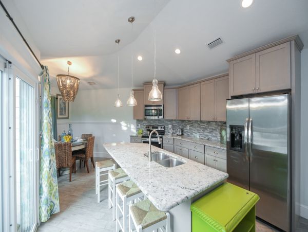 Luxury 5 Bedroom Anna Maria Island Short Walk to Beach