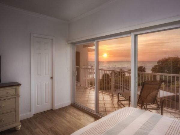 Rental with the Best Beach Views &2 Bedrooms updated upscale