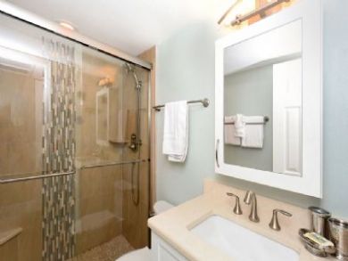 Bathroom with Walk-in Shower Bathroom with Walk-in Shower