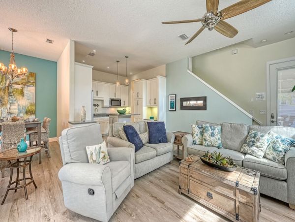 Posh Three Bedroom Vacation Rental with Pool