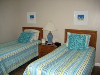 Second Bedroom has Two Twin Beds
