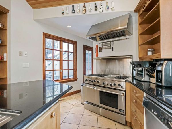 Award Winning Vacation Rental Gore Creek Location Large Home