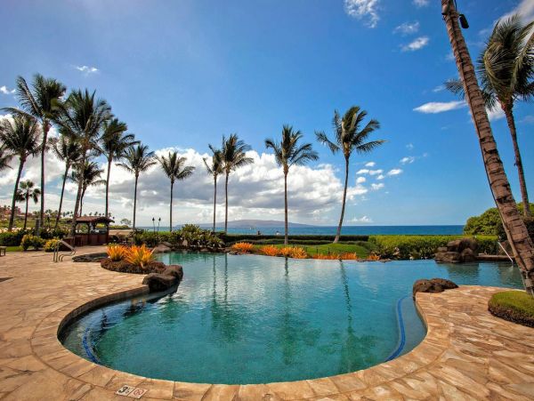 Luxury Three Bedroom Villa Sleeps 8 with  Private Plunge Pool