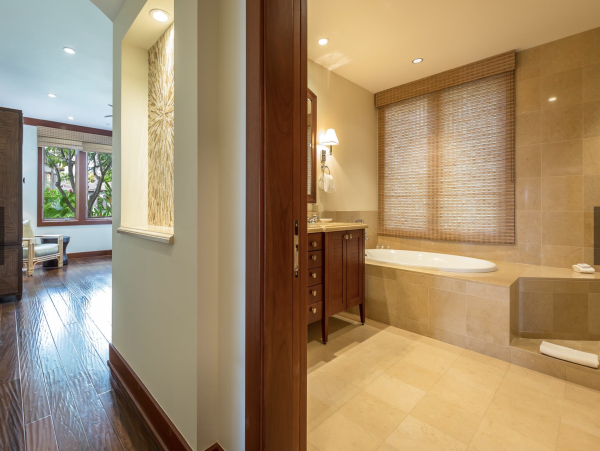 Luxury Three Bedroom Villa Sleeps 8 with  Private Plunge Pool
