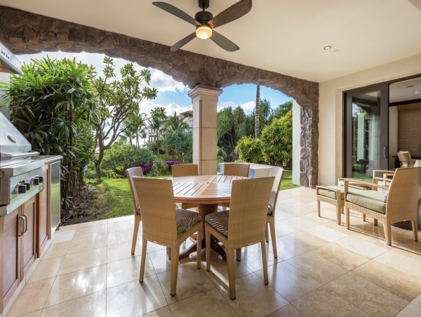 Luxury Three Bedroom Villa Sleeps 8 with  Private Plunge Pool