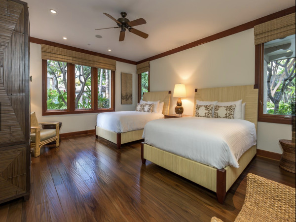Luxury Three Bedroom Villa Sleeps 8 with  Private Plunge Pool