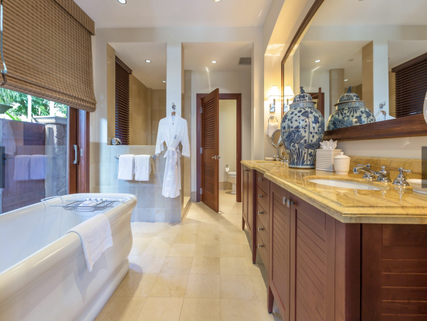 Luxury Three Bedroom Villa Sleeps 8 with  Private Plunge Pool
