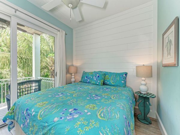 Anna Maria Vacation Property Six Bedrooms Sleeps 14 Guests