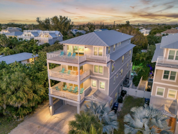 The Largest Luxury Siesta Key Vacation Rental Sleeps 25