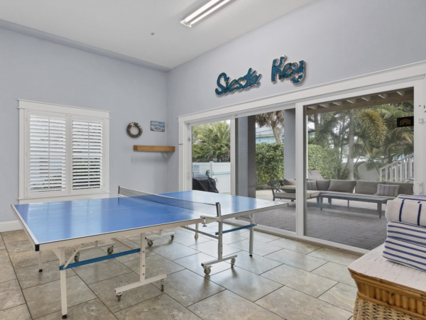 The Largest Luxury Siesta Key Vacation Rental Sleeps 25