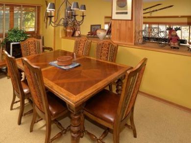 Dining Area for Six