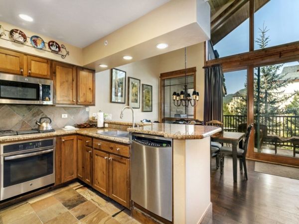 Vail Luxury Condo Sleeps 6 Community Pool & Spa