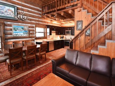 Remodeled Three Bedroom Ski Lodge in Vail.