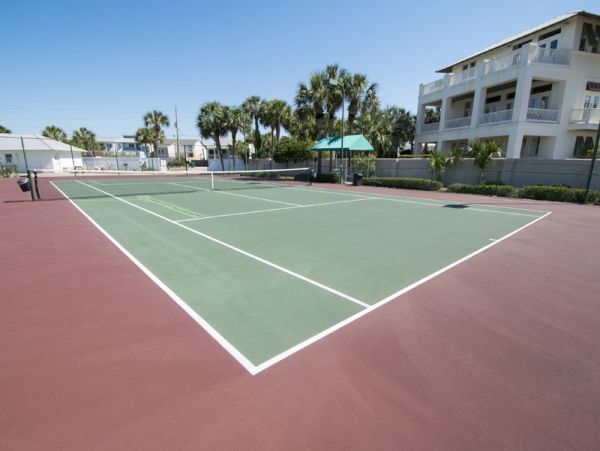 Four Bedroom Beach Front Destin Rental Sleeps Ten