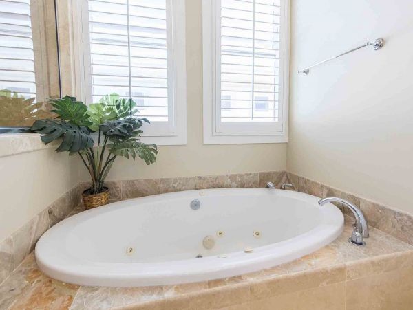 Four Bedroom Beach Front Destin Rental Sleeps Ten