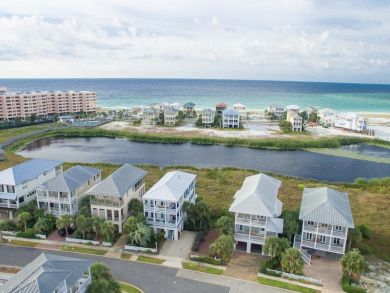 Destin Three Bedroom Rental Sleeps 10 - 150 yards to beach