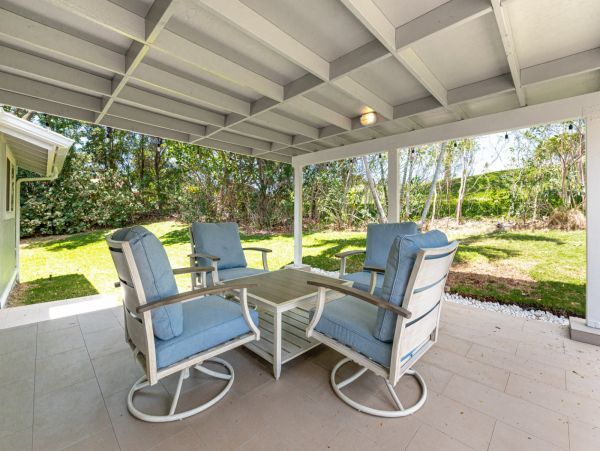Maui Luxury Villa Sleeps 10 On Golf Course - Pacific Views