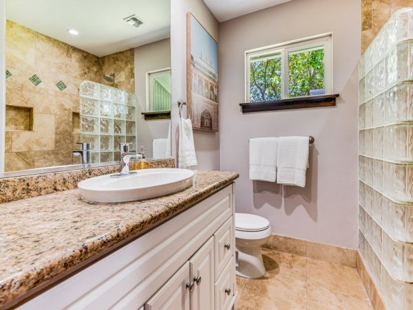Maui Luxury Villa Sleeps 10 On Golf Course - Pacific Views