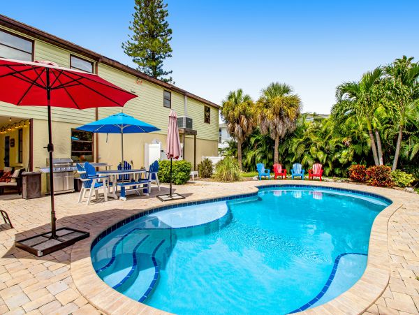 This Updated Pool Home Sleeps Eight Guests North Anna Maria