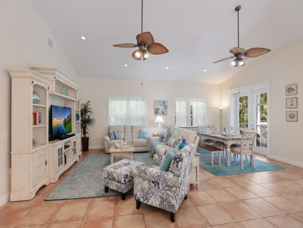 Northern Anna Maria Island Vacation Rental Three Bedrooms