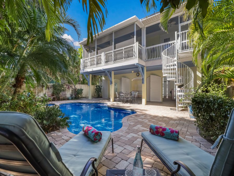 Northern Anna Maria Island Vacation Rental Three Bedrooms