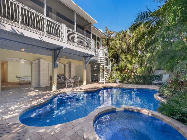 Northern Anna Maria Island Vacation Rental Three Bedrooms