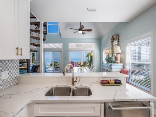 3 bedroom plus loft Anna Maria Vacation home at North End